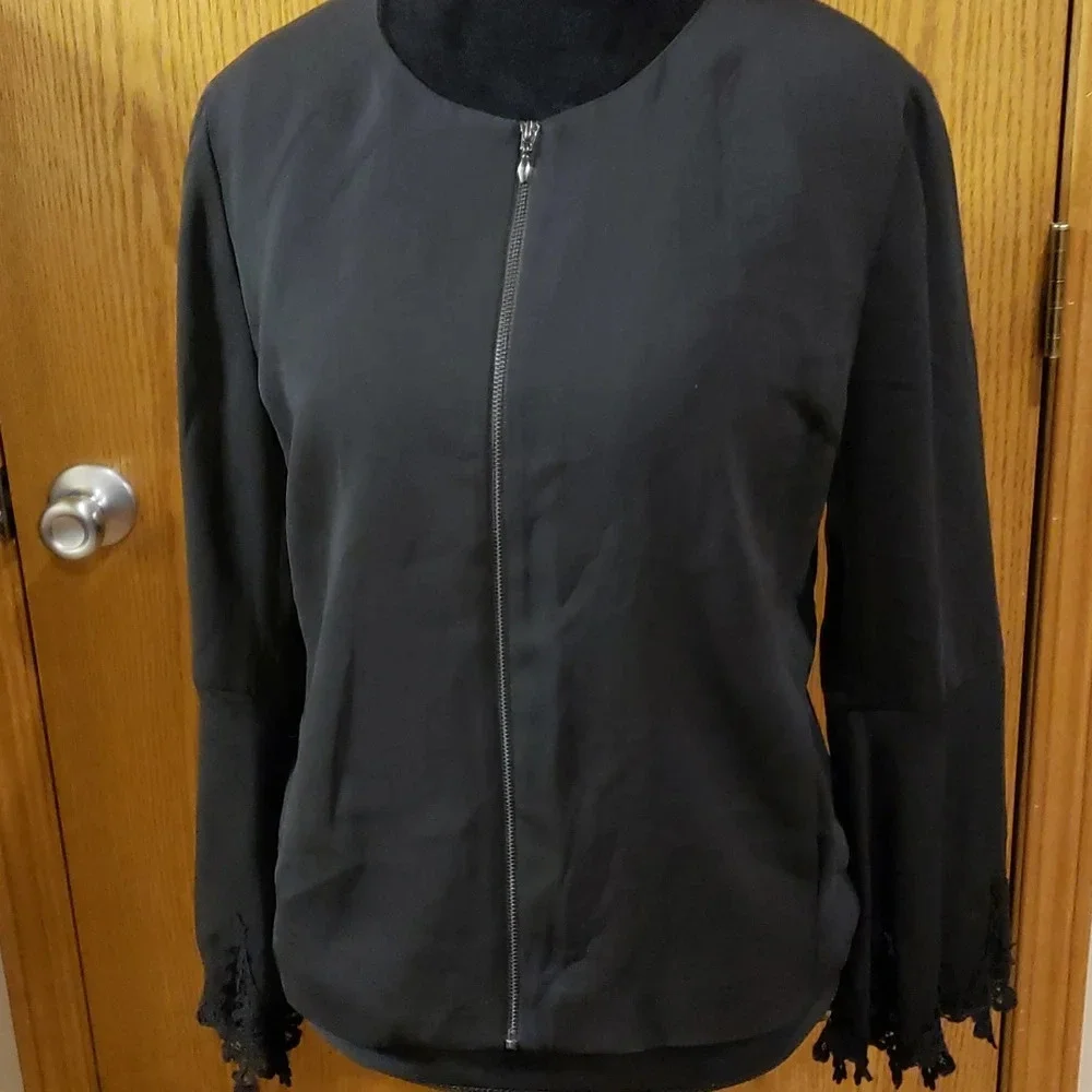 Mika mindel lace bell sleeve black zip up blazer
